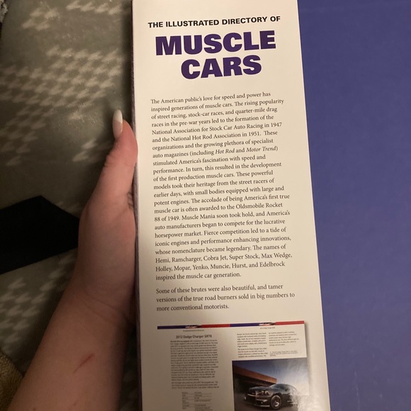 Vintage Car Book - Picture 4 of 8